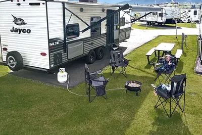Image de Cozy Jayco Travel Trailer Bungalow with Bunk Beds & Fire Pit Near Lake Chelan – Manson, Wa