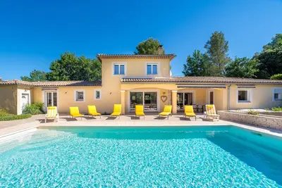Image de Villa « La Bastide au Soleil » avec piscine privée, Wi-Fi et climatisation