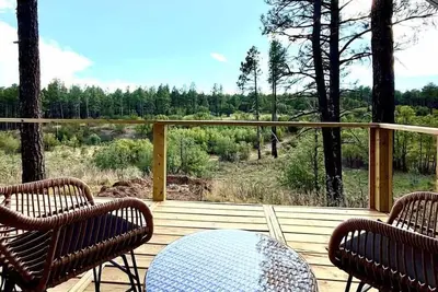 Image de Serene Glamping Retreat with Apple Orchards and Farm Animals near Quarai Ruins in Torreon, New Mexico