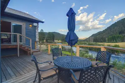 Image de Colorado Riverfront Escape! Fish, Hike & Relax