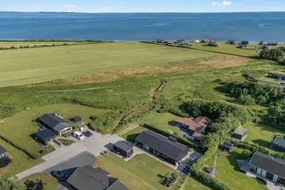 Image de Lovely holiday home with mini golf course, sauna, wilderness bath and view of.