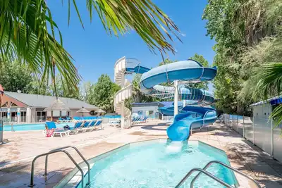 Image de Mobil-home 6 personnes Valras-Plage - 150m plage - Piscine/Hammam/Jacuzzi