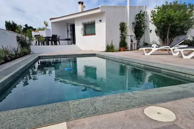 Image de \"Maritim\"@Marisol: 50m de la plage, piscine privée, A/C, WiFi, plage pour chiens