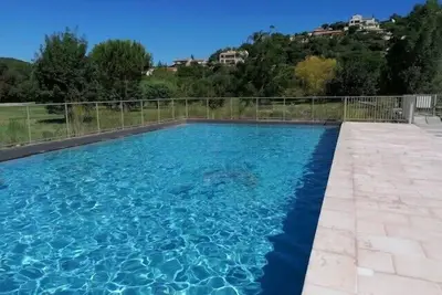 Image de Appartement 3 Pièces dans résidence de standing avec piscine