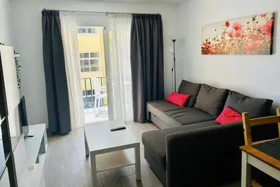 Image de Right in the heart of Los Cristianos. The beach is just 2 minutes away!