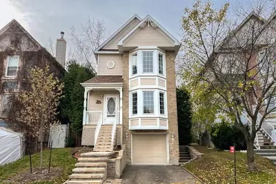 Image de Beautiful House in Laval