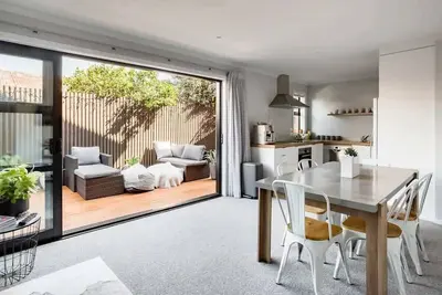 Image de Walk to River & Stadium | Indoor-Outdoor Flow