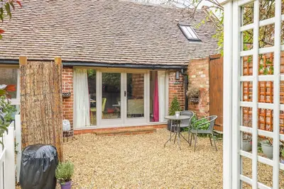 Image de The Bolt Hole, with a garden in Tiddington