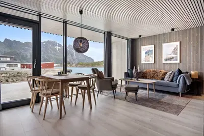 Image de Modern sea front apartment with up to 8 beds
