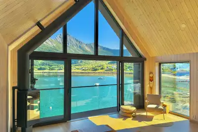 Image de Maison au bord de l'eau avec vue panoramique à Nordskot