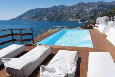 Image de Villa à Erchie avec 4 chambres à coucher, 8 couchages
