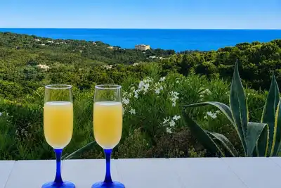 Image de T2 rez-de-jardin 4p /Résidence piscine/tennis - Les Issambres/Golfe Saint-Tropez