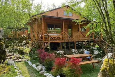 Image de 3-bedroom bungalow in eco forest with breakfast and swimming pool