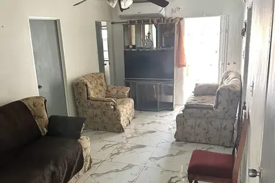 Image de Clean & Cozy Spacious 3br Home in Greater Portmore