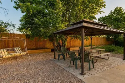 Image de Payson Family Base - 5br, Bunks, Sleeps 14