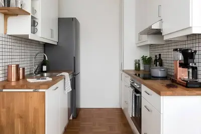 Image de Cozy Scandinavian Apartment • Free Parking • Near Elmia • Garden View