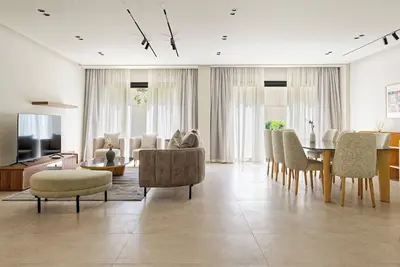 Image de Luxury Duplex - 3br - Zayed City (Ii)