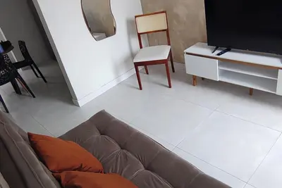 Image de House in a residential area 150m from the beach.