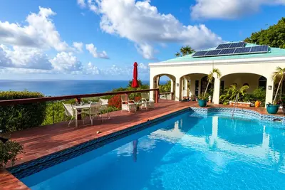 Image de North Shore Oasis, Saltwater Pool & Panoramic Cane Bay Views!