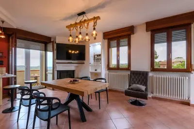 Image de GuestHost - Rosso Tramonto Flat with a Relaxing View