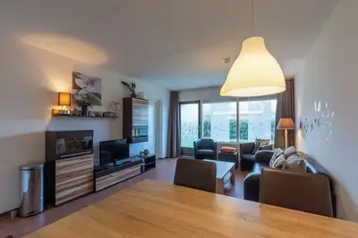 Image de Spacious vacation rental for 4 people, located across from the entrance to Callantsoog Beach.
