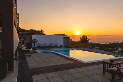 Image de Eoselia Villa
