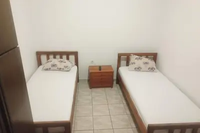 Image de Cetvorokrevetni apartman sa parkingom