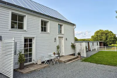 Image de Beautiful home in Mörrum