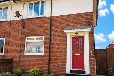 Image de 3br Hastings House | Contractor Friendly
