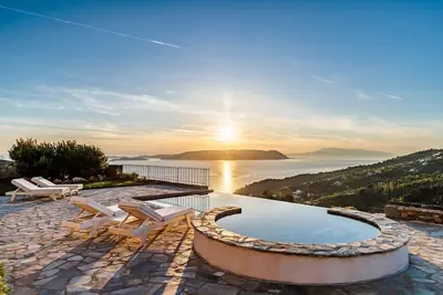 Image de Villa Alverionis, Divine Sea Views, Private Infinity Pool, Spacious Furnished.