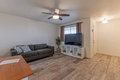 Image de Comfortable 2-Bedroom Apartment Near Asu, Downtown Tempe & Sky Harbor Airport