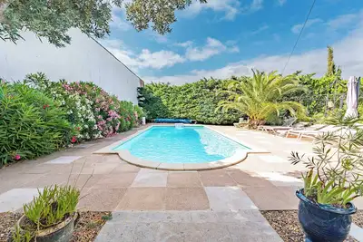 Image de Maison de maître avec piscine 14 pers à Capendu