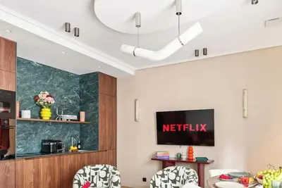 Image de Luxury A/C Apt - 4p/1bdr - Saint-Germain