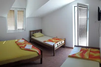 Image de Apartment for four people with free parking in the yard of the house.