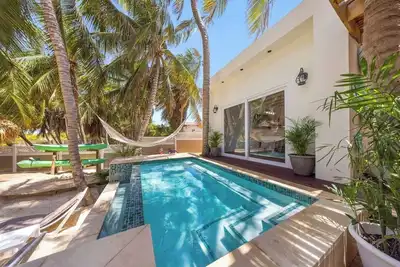 Image de Hideaway Aruba: Private Villa with Jacuzzi