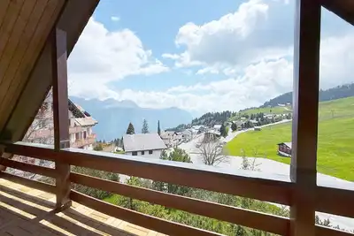Image de Haus Domo, (Flumserberg Tannenboden), by Interhome