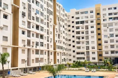 Image de Poolside Apt, Close to Marina, Great Location