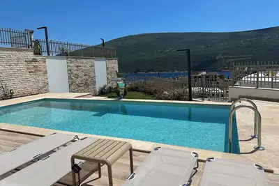 Image de Cozy 3-Bedroom Villa in marvelous Hercegnovi with private pool