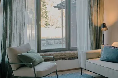 Image de Historic Landmark House near Rhine Falls, Schaffhausen & Lake Constance