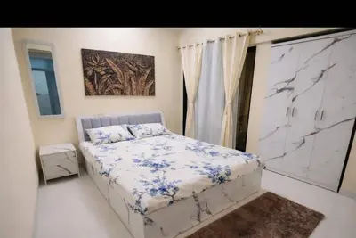 Image de Bright balcony  2-bedroom apartment with Ac in vibrant Thane/ Mulund