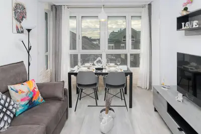Image de Modern apartment in downtown Somo. 3 minutes from the beach.