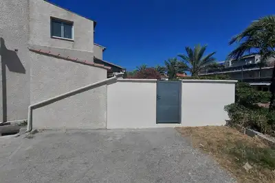 Image de Belle maison à proximité de la plage et du port du brusc (3 minutes à pieds).