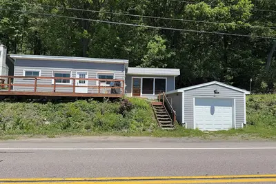 Image de Cozy 1-bedroom cottage on peaceful Otisco Lake, in the beautiful Finger Lake.