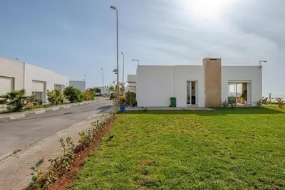 Image de 3br Cozy Beachfront Villa & Gardens, in Plage Val d’Or
