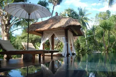Octopus Villas