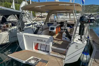 Image de Sun-Kissed Sailing Adventure in Sibenik, Croatia