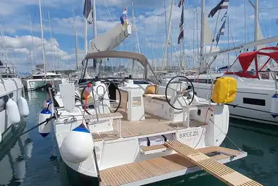 Image de Sun-Kissed Sailing Adventure in Split, Croatia