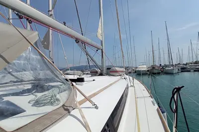 Image de Sun-Kissed Sailing Adventure in the Ionian Islands, Lefkada