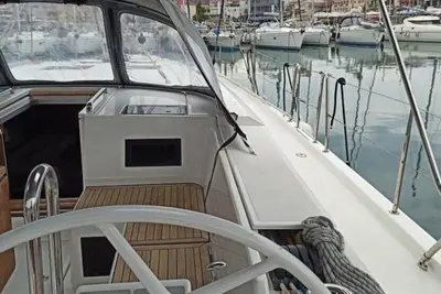 Image de Sun-Kissed Sailing Adventure in the Ionian Islands, Lefkada