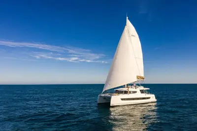 Image de Caribbean Dream: Sun-Kissed Sailing Adventure from Guadalupe, Grande-Terre